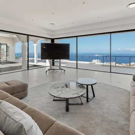 Villa Karat Presidencial